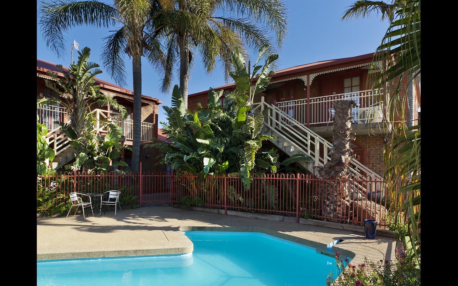 Early Australian Motor Inn Mildura Exterior photo